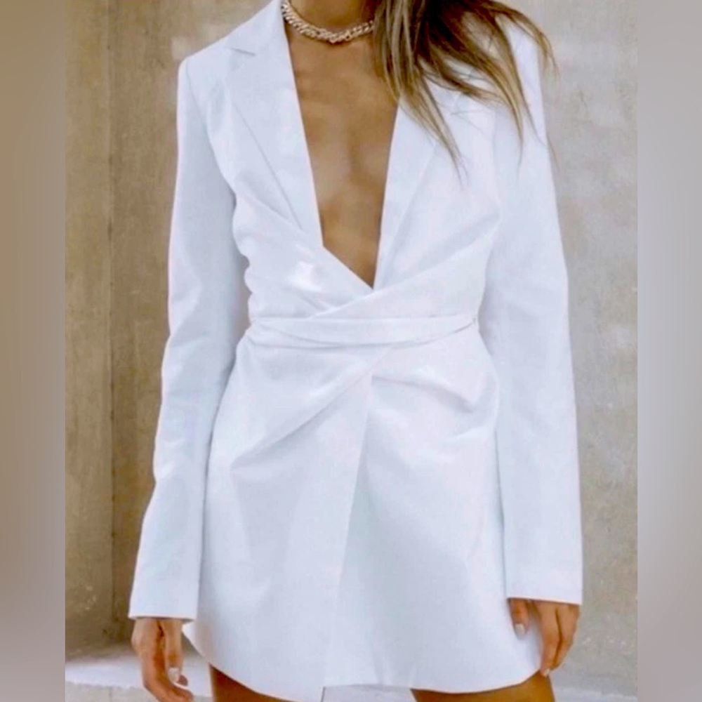 Lioness VIP Only Mini Dress White PRINCESS Polly